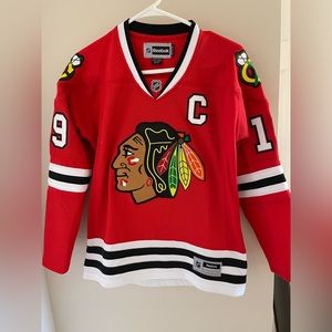 Towes Women’s S Blackhawks jersey